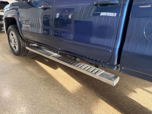 Used 2015 Chevrolet Silverado 2500 LT w/ LT Convenience Package image 12