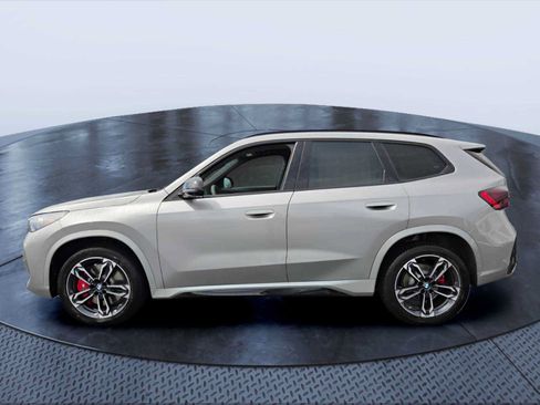 New 2026 BMW X1 xDrive28i w/ Technology Package AWD/4WD image 3
