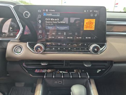 Used 2026 GMC Canyon Denali AWD/4WD image 34