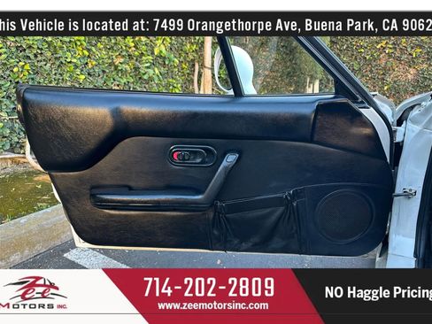 Used 1997 MAZDA MX-5 Miata image 32