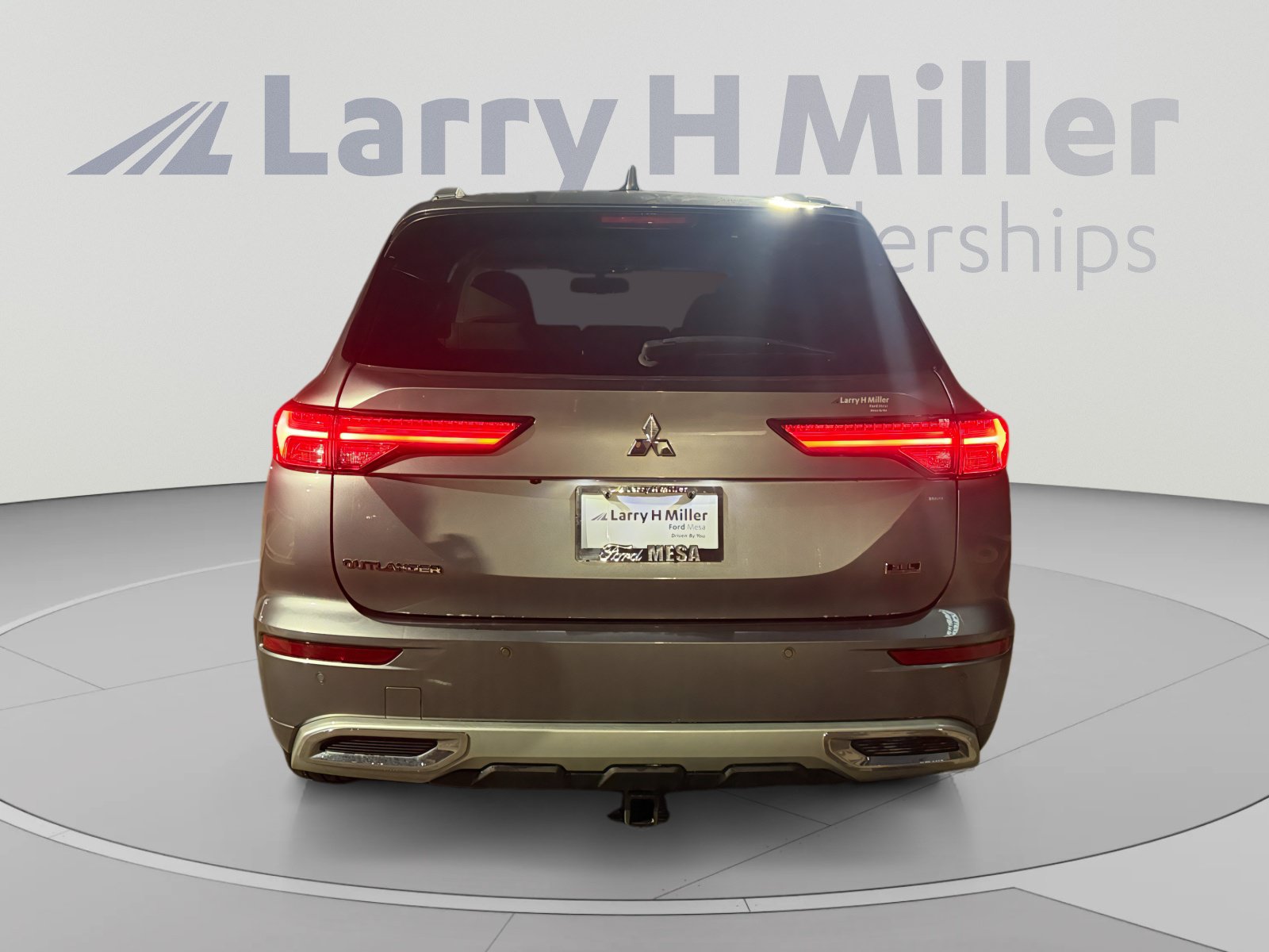 Used 2022 Mitsubishi Outlander SEL FWD image 4
