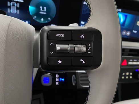 Used 2026 Hyundai Palisade Calligraphy image 19