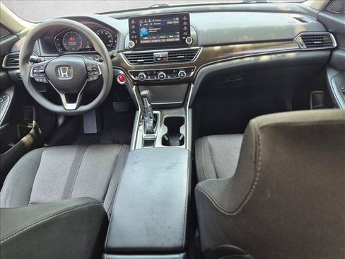 Used 2018 Honda Accord EX image 16