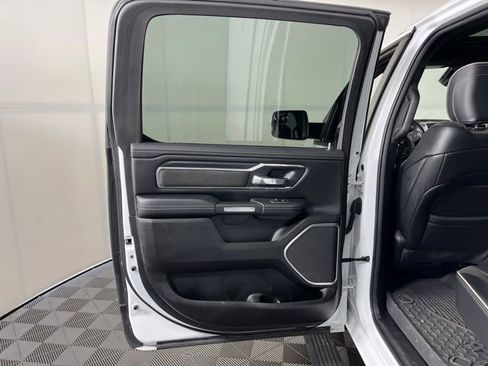 Used 2023 RAM 1500 Laramie AWD/4WD image 38