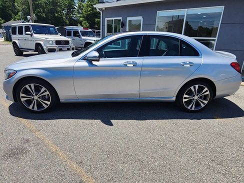 Used 2016 Mercedes-Benz C 300 4MATIC Sedan image 8