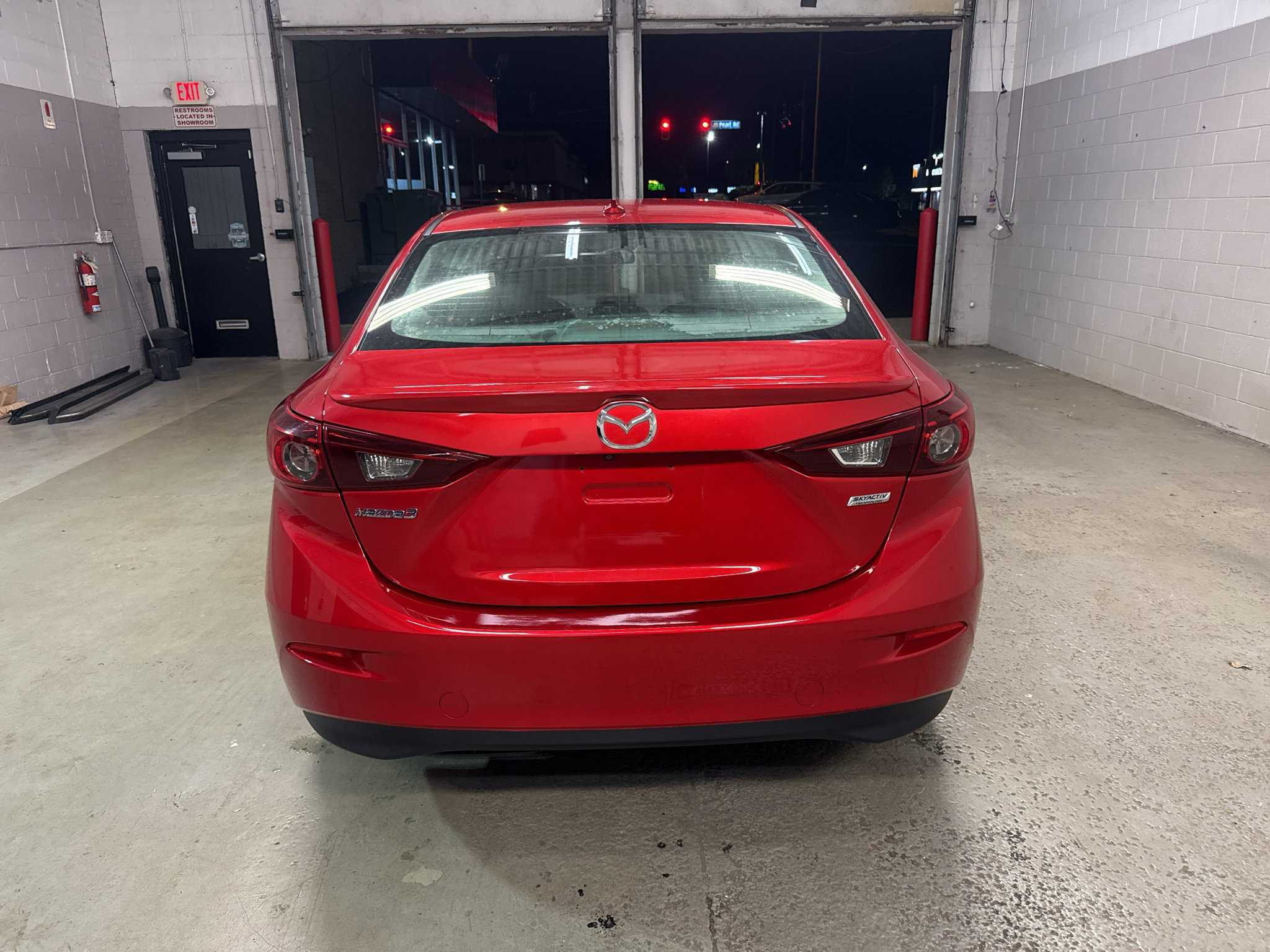 Used 2018 MAZDA MAZDA3 Touring FWD image 7