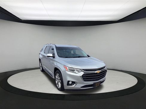 Used 2018 Chevrolet Traverse Premier w/ LPO, 'HIT The Road' Package image 2