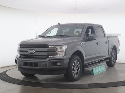 Used 2018 Ford F150 Lariat w/ Equipment Group 502A Luxury AWD/4WD image 10