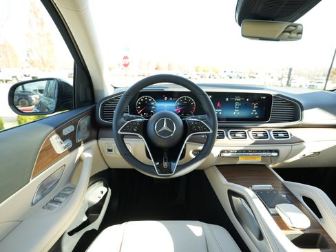 New 2026 Mercedes-Benz GLE 350 4MATIC image 23