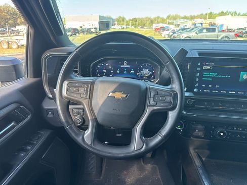 Used 2025 Chevrolet Silverado 2500 High Country w/ High Country Premium Package image 12