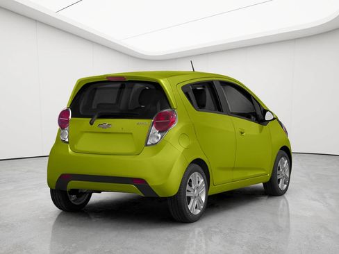 Used 2014 Chevrolet Spark LT FWD image 27