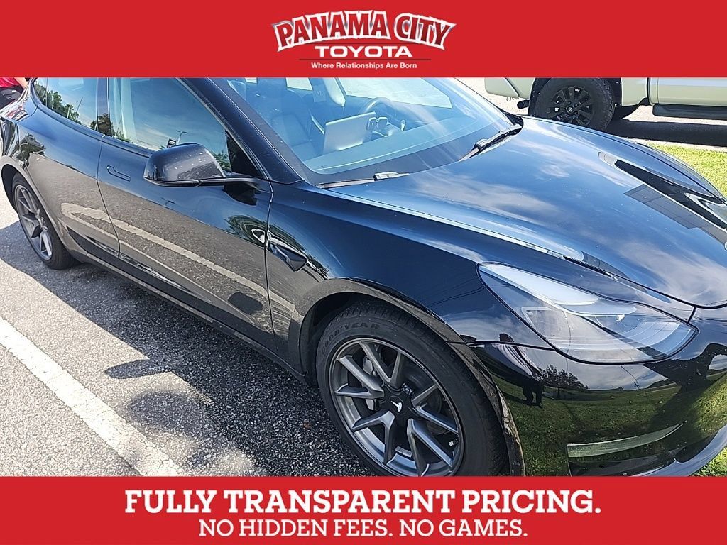 Used 2022 Tesla Model 3 Long Range AWD/4WD image 1