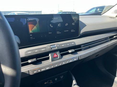 Used 2025 Kia K4 FWD image 20