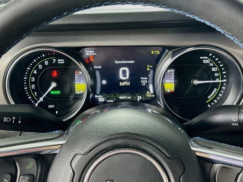 Used 2023 Jeep Wrangler Unlimited Rubicon 4xe AWD/4WD image 23