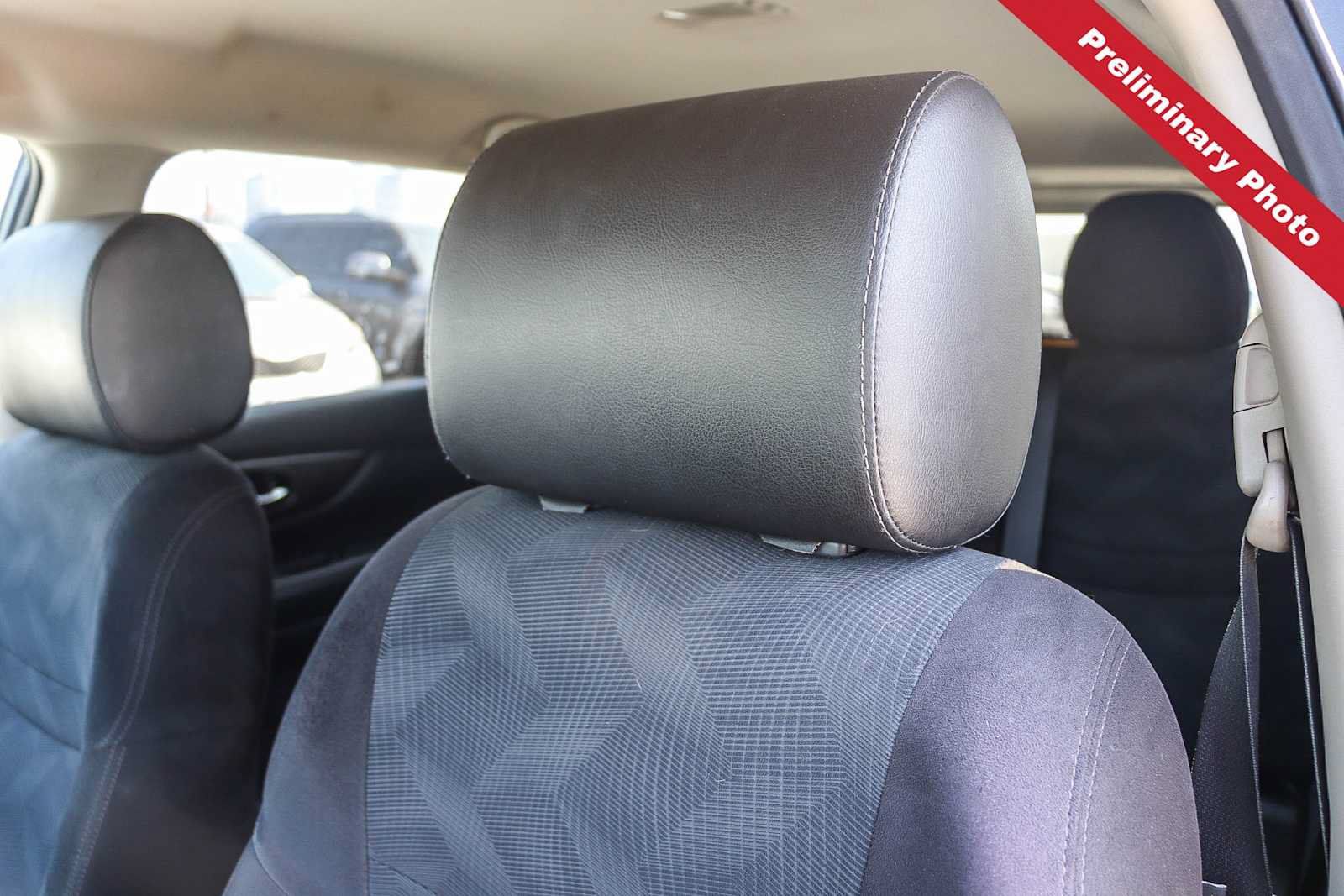 Used 2015 Nissan Rogue S w/ S Family Package FWD image 15