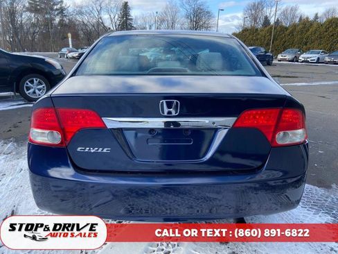 Used 2010 Honda Civic LX image 4