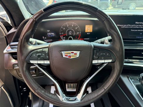 Used 2023 Cadillac Escalade V AWD/4WD image 22