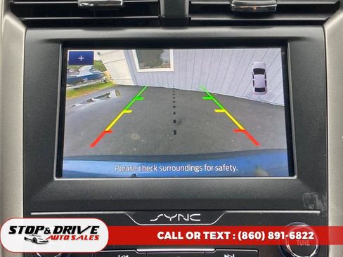 Used 2019 Ford Fusion SE image 13