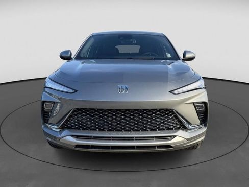 New 2026 Buick Envista Avenir image 2