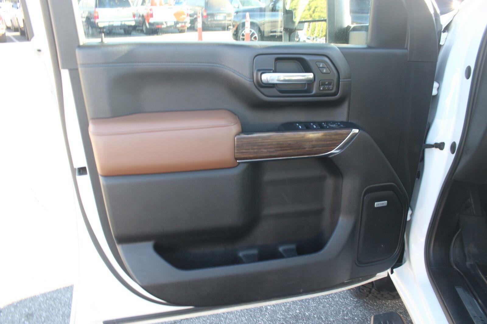 Used 2021 Chevrolet Silverado 2500 High Country AWD/4WD image 14