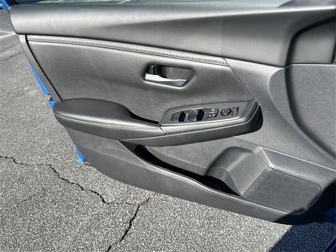 Certified 2025 Nissan Sentra SV image 16