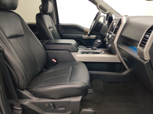 Used 2020 Ford F150 Lariat w/ Equipment Group 502A Luxury AWD/4WD image 21
