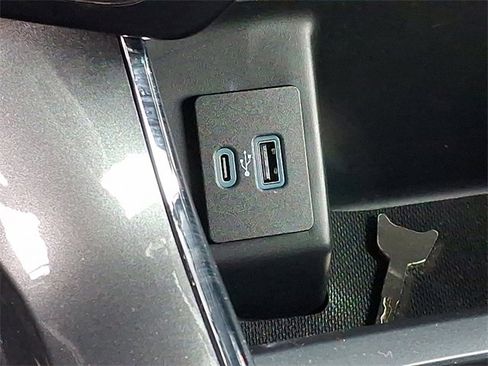 Certified 2023 Ford F150 XLT w/ Equipment Group 302A High image 23