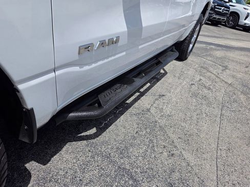 Used 2020 RAM 1500 Big Horn AWD/4WD image 18