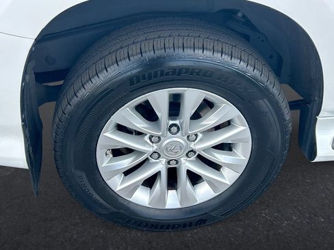 Certified 2023 Lexus GX 460 Premium AWD/4WD image 29