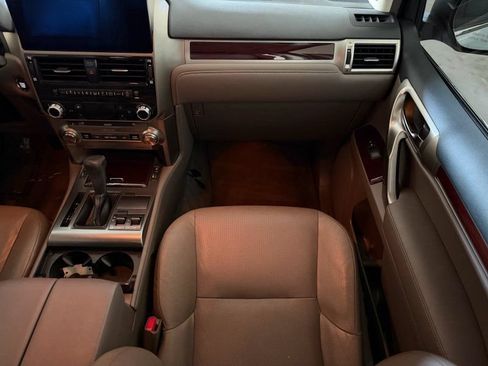 Used 2019 Lexus GX 460 Premium AWD/4WD image 20