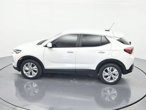 Used 2024 Buick Encore GX Preferred w/ Comfort Package FWD image 34