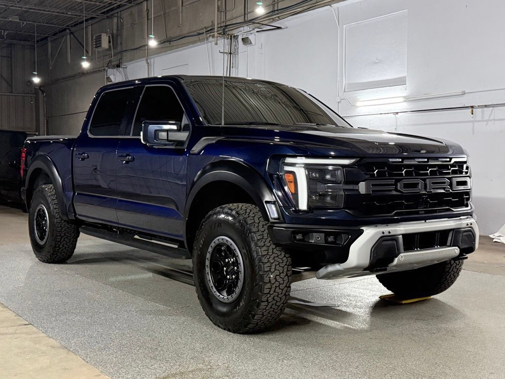 Used 2025 Ford F150 Raptor AWD/4WD image 4