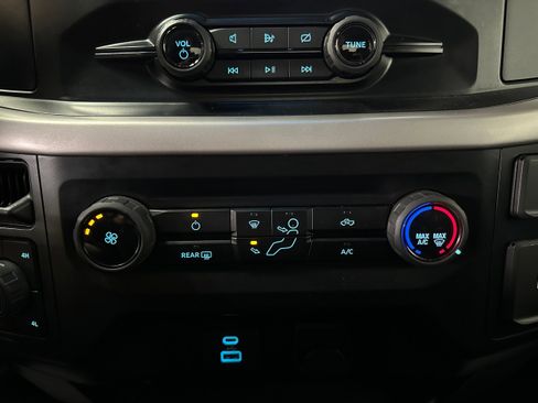 Used 2023 Ford F150 XL w/ XL Chrome Appearance Package image 22