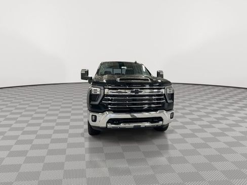 New 2026 Chevrolet Silverado 3500 LTZ w/ LTZ Convenience Package image 3
