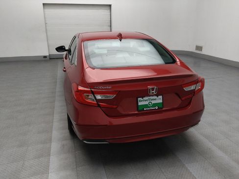 Used 2019 Honda Accord EX image 6