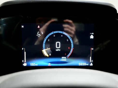 Used 2025 Chevrolet Trax RS w/ Driver Confidence Package image 14