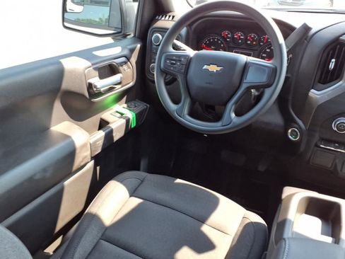 New 2026 Chevrolet Silverado 1500 Custom image 23