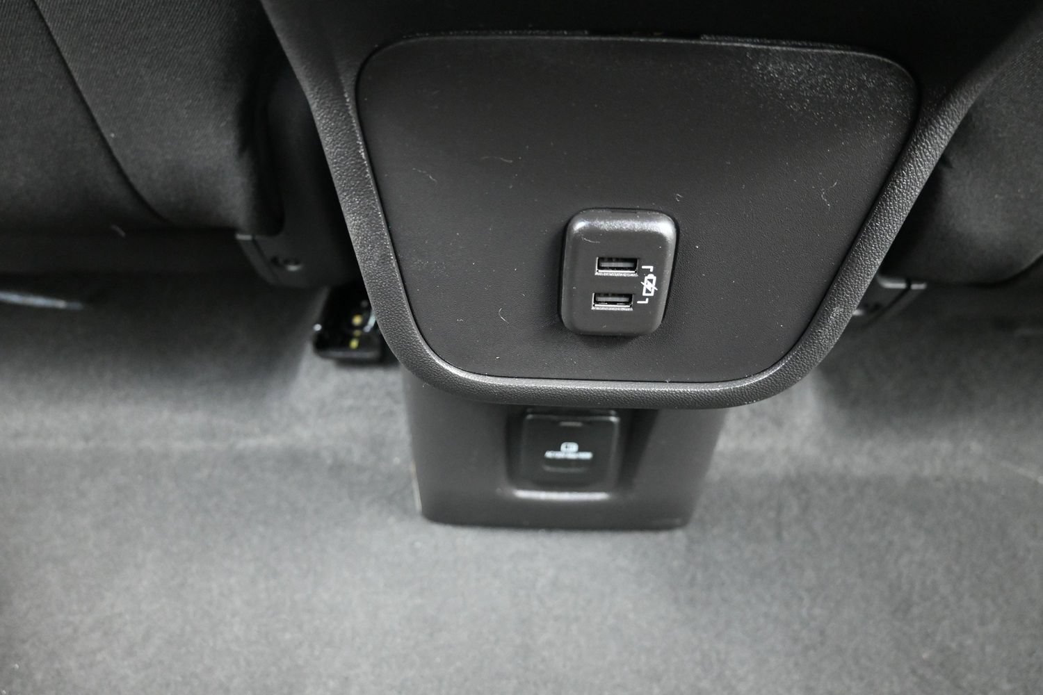 Used 2024 Chevrolet Equinox LT AWD/4WD image 40