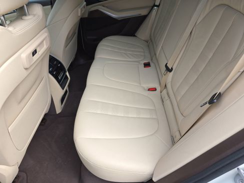 Used 2019 BMW X5 xDrive40i image 16