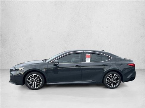 New 2026 Toyota Camry XLE FWD image 5