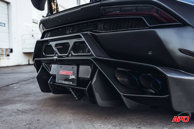 Used 2019 Lamborghini Huracan LP 580-2 RWD image 47