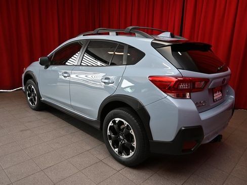 Used 2021 Subaru Crosstrek 2.0i Premium image 5