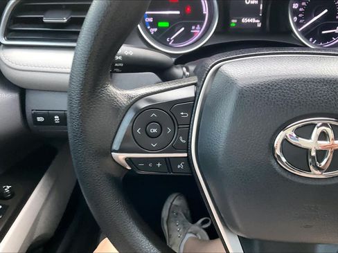 Used 2022 Toyota Camry LE FWD image 22