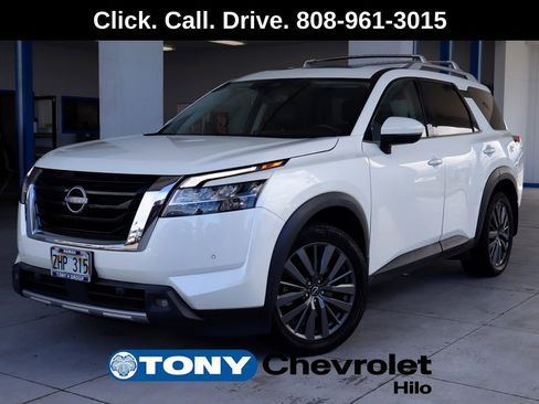 Used 2022 Nissan Pathfinder SL w/ SL Premium Package image 1