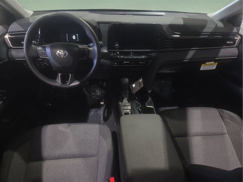 Certified 2025 Toyota Camry LE w/ Convenience Package image 13