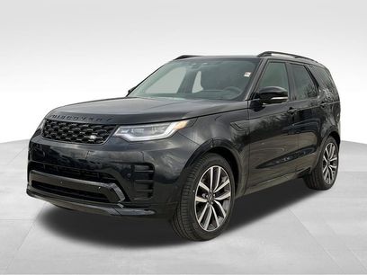 New 2024 Land Rover Discovery Dynamic SE