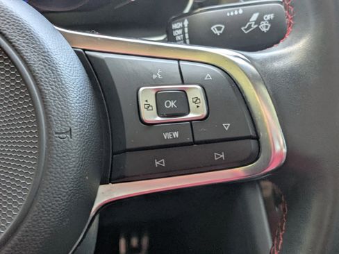 Used 2020 Volkswagen Jetta GLI Autobahn image 24