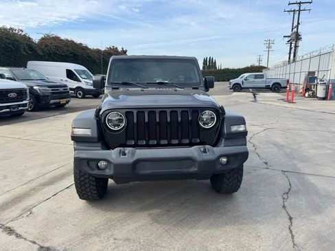 Used 2020 Jeep Wrangler Unlimited Sport image 3