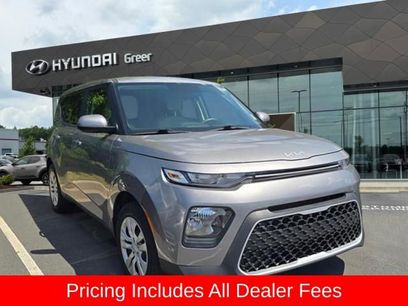 Used 2022 Kia Soul LX