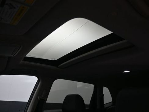 Used 2024 Honda CR-V EX-L image 22